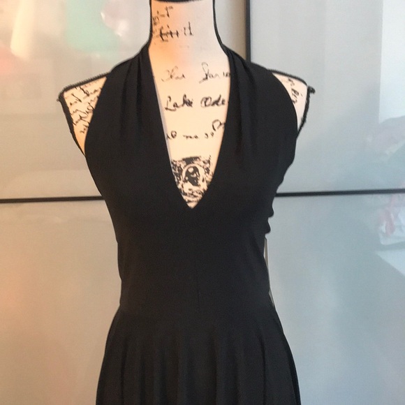 little black dress - Picture 3 of 6